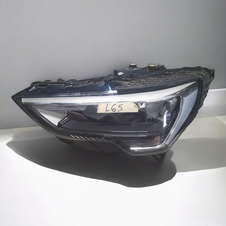 Frontscheinwerfer Audi Q3 83A941011 LED Links Scheinwerfer Headlight