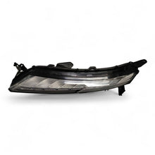 Laden Sie das Bild in den Galerie-Viewer, Frontscheinwerfer Mitsubishi Eclipse Cross EDM92205010 LED Links Headlight