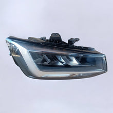 Laden Sie das Bild in den Galerie-Viewer, Frontscheinwerfer Audi Q2 81A941012 LED Rechts Scheinwerfer Headlight