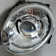 Laden Sie das Bild in den Galerie-Viewer, Frontscheinwerfer Fiat 500 52088877 Xenon Links Scheinwerfer Headlight