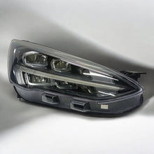 Laden Sie das Bild in den Galerie-Viewer, Frontscheinwerfer Ford Focus MX7B-13ED14-EB Full LED Rechts Headlight