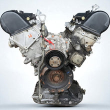 Load image into Gallery viewer, Motor Mercedes-Benz W126 117965 5.0 180TKm Benzin Engine Unkomplett