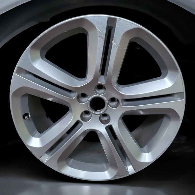 1x Alufelge 20 Zoll 8.5" 5x108 45ET Glanz Silber HK83-1007 Jaguar F-Pace