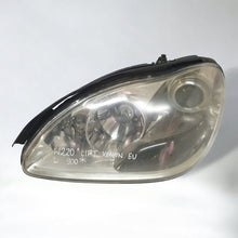 Laden Sie das Bild in den Galerie-Viewer, Frontscheinwerfer Mercedes-Benz W220 A2208202361 Xenon Links Headlight