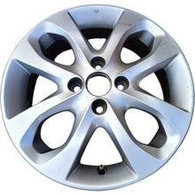 Laden Sie das Bild in den Galerie-Viewer, 1x Alufelge 15 Zoll 5.5&quot; 4x100 50ET Nissan Micra K12 Rim Wheel