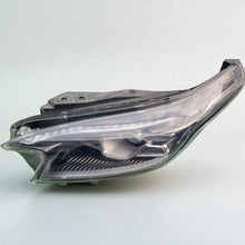 Laden Sie das Bild in den Galerie-Viewer, Frontscheinwerfer Kia Ceed 92101J7300 Full LED Links Scheinwerfer Headlight