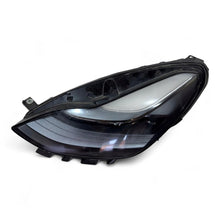 Laden Sie das Bild in den Galerie-Viewer, Frontscheinwerfer Tesla 3 GRG1514952-00 Links Scheinwerfer Headlight