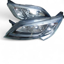 Laden Sie das Bild in den Galerie-Viewer, Frontscheinwerfer Fiat Ducato 468622830 468622910 1392600080 LED Ein Satz