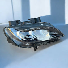Laden Sie das Bild in den Galerie-Viewer, Frontscheinwerfer Hyundai Kona 92102-J9600 LED Rechts Scheinwerfer Headlight SCH6232856335aq