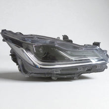 Laden Sie das Bild in den Galerie-Viewer, Frontscheinwerfer Toyota Corolla 81110-02T51-00 LED Rechts Headlight SCH4506328337tj