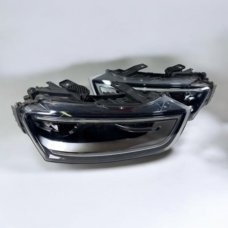 Frontscheinwerfer Audi Q3 8U0941032 8U0941031 Ein Stück (Rechts oder Links)