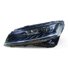 Laden Sie das Bild in den Galerie-Viewer, Frontscheinwerfer Skoda Superb III 3V1941015D Links Scheinwerfer Headlight