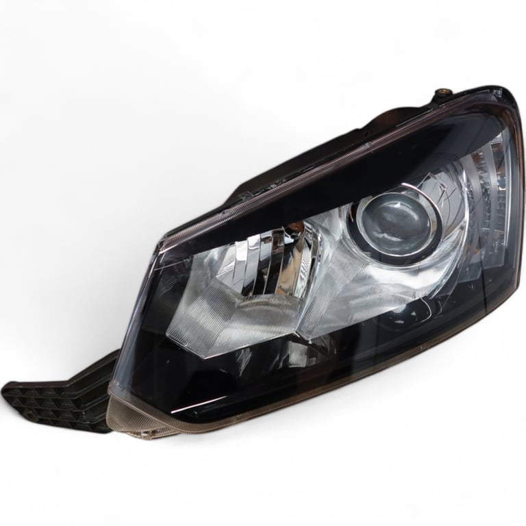 Frontscheinwerfer Skoda Yeti 34963495 Xenon Ein Stück (Rechts oder Links) SCH7850106160zy