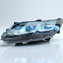 Laden Sie das Bild in den Galerie-Viewer, Frontscheinwerfer Mitsubishi Eclipse Cross 8301D185 LED Links Headlight SCH7474080408jn