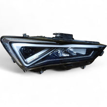 Laden Sie das Bild in den Galerie-Viewer, Frontscheinwerfer Seat Leon 5FB941008G LED Rechts Scheinwerfer Headlight