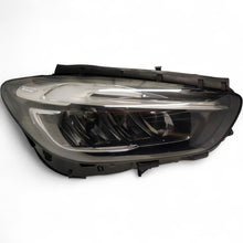 Laden Sie das Bild in den Galerie-Viewer, Frontscheinwerfer Mercedes-Benz W247 A2479061004 Full LED Rechts Headlight SCH6845332853bx