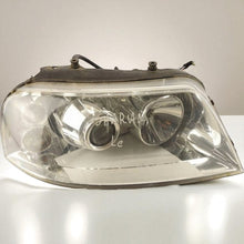 Load image into Gallery viewer, Frontscheinwerfer VW Sharan 7M3941016AC 0301182272 5DV007760-61 Xenon Rechts
