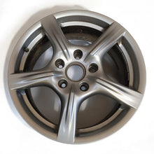 Laden Sie das Bild in den Galerie-Viewer, 1x Alufelge 18 Zoll 8.0&quot; 5x130 Glanz Silber 97036213602 Porsche Panamera 970