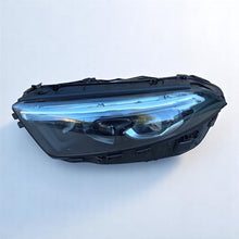 Laden Sie das Bild in den Galerie-Viewer, Frontscheinwerfer Mercedes-Benz A1779065704 1EX2862 Links Scheinwerfer Headlight SCH6472620302ps