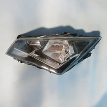 Load image into Gallery viewer, Frontscheinwerfer Seat Ateca 576941005A LED Links Scheinwerfer Headlight