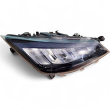 Laden Sie das Bild in den Galerie-Viewer, Frontscheinwerfer Seat Ibiza I V 6F1941006F Rechts Scheinwerfer Headlight SCH4999270586um