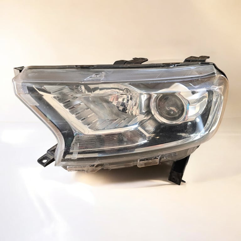 Frontscheinwerfer Ford Ranger Links Scheinwerfer Headlight