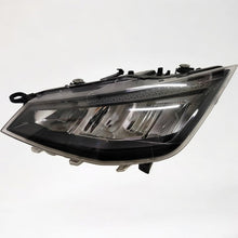 Laden Sie das Bild in den Galerie-Viewer, Frontscheinwerfer Seat Ibiza V 6F1941005F LED Links Scheinwerfer Headlight