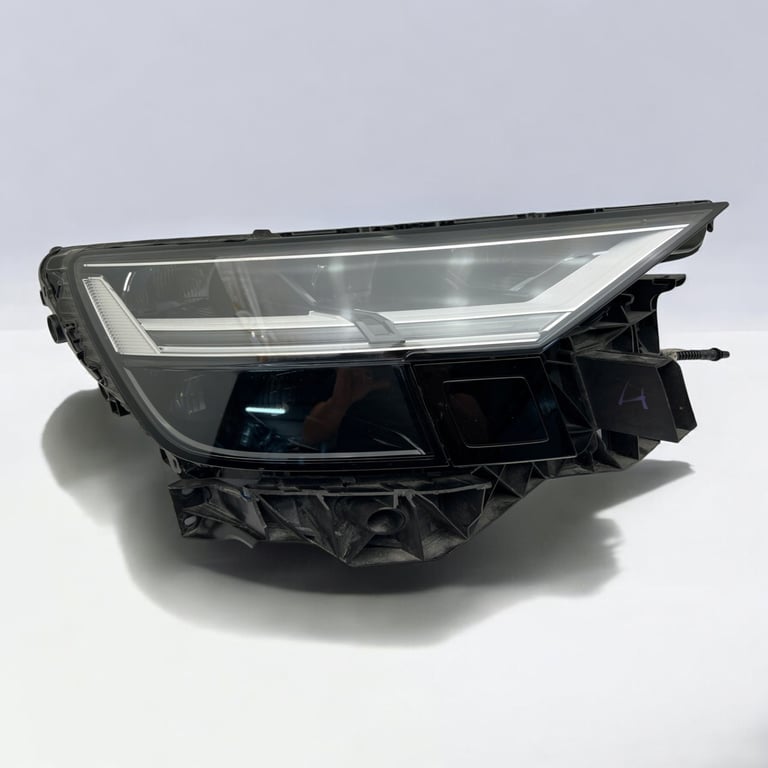 Frontscheinwerfer Audi Q8 4M84941034 Rechts Scheinwerfer Headlight