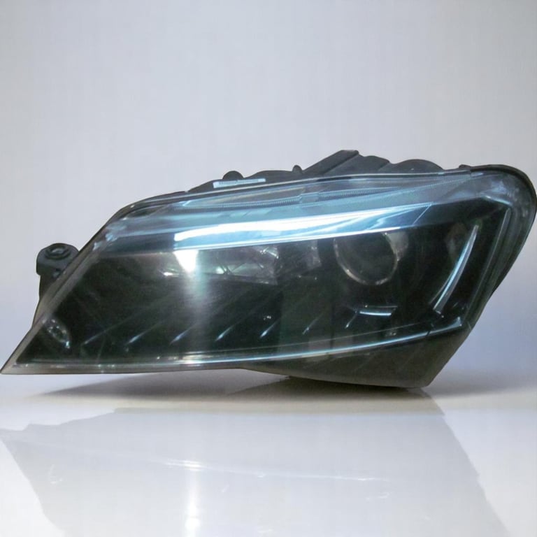 Frontscheinwerfer Skoda Superb III 3V1941015B Xenon Links Scheinwerfer Headlight