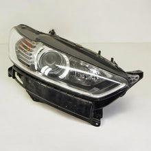 Load image into Gallery viewer, Frontscheinwerfer Ford Mondeo DS73-13W029-AE L90002936 Rechts Headlight