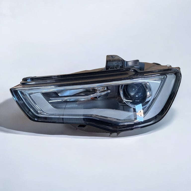 Frontscheinwerfer Audi A3 8V0941005 Xenon Links Scheinwerfer Headlight