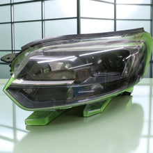 Laden Sie das Bild in den Galerie-Viewer, Frontscheinwerfer Opel Vivaro Zafira Life 9832837680-00 Xenon Links Headlight