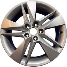 Laden Sie das Bild in den Galerie-Viewer, 1x Alufelge 17 Zoll 6.5&quot; 5x112 3V0601025BH 3V0601025BG Skoda Superb Iii
