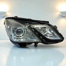 Laden Sie das Bild in den Galerie-Viewer, Frontscheinwerfer Mercedes-Benz W212 A2128205861 Xenon Rechts Headlight SCH9373297825yi