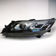Laden Sie das Bild in den Galerie-Viewer, Frontscheinwerfer Mitsubishi Eclipse Cross 8301D071 LED Links Headlight