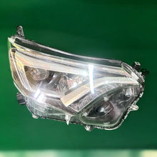Load image into Gallery viewer, Frontscheinwerfer Toyota 81145-42680 LED Rechts Scheinwerfer Headlight