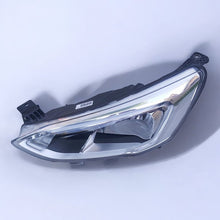 Laden Sie das Bild in den Galerie-Viewer, Frontscheinwerfer Ford Focus JX7B13W030AE Links Scheinwerfer Headlight