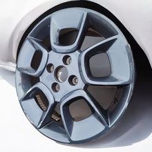 Laden Sie das Bild in den Galerie-Viewer, 1x Alufelge 16 Zoll 5.0&quot; 4x100 62R70 Suzuki Rim Wheel