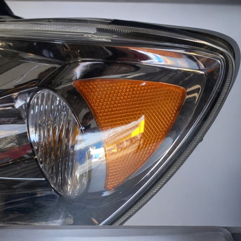 Frontscheinwerfer Kia Cerato 921012F0 Links Scheinwerfer Headlight