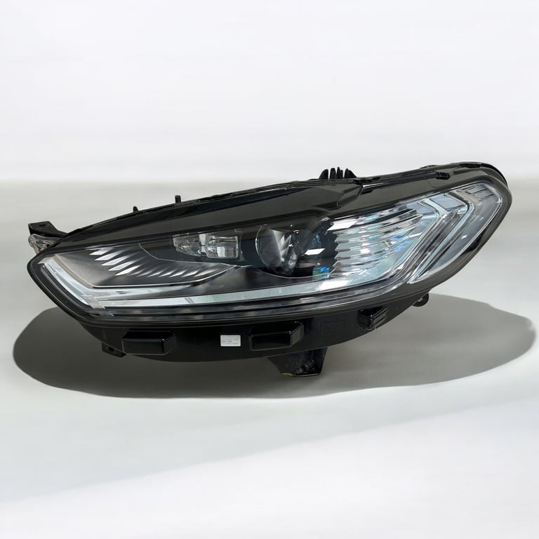 Frontscheinwerfer Ford Mondeo ES73-13D155-CE LED Ein Stück (Rechts oder Links)