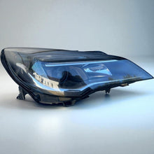 Laden Sie das Bild in den Galerie-Viewer, Frontscheinwerfer Opel Astra K 39111144 Rechts Scheinwerfer Headlight SCH2174395919ph