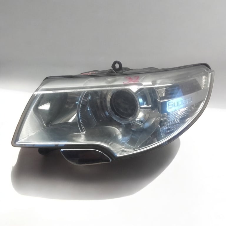 Frontscheinwerfer Skoda Superb II 3T2941015C Links Scheinwerfer Headlight