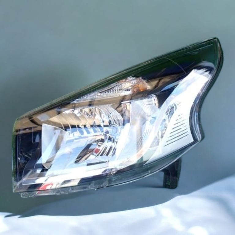 Frontscheinwerfer Renault Trafic III 260600500 1EE011410-615 Links Headlight