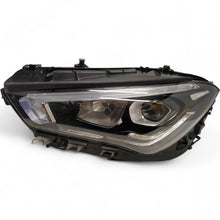 Laden Sie das Bild in den Galerie-Viewer, Frontscheinwerfer Mercedes-Benz Cla A1189062500 Full LED Rechts oder Links SCH4212613833bh