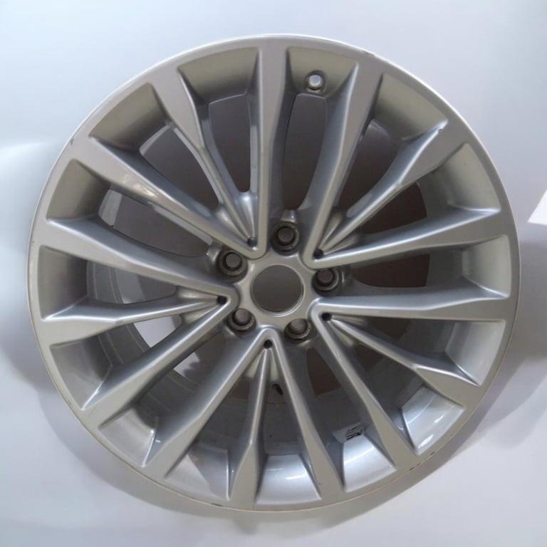 1x Alufelge 18 Zoll 8.0" 5x112 30ET Glanz Silber 6863418 BMW G30 Rim Wheel FEL6887754400iv
