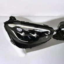 Load image into Gallery viewer, Frontscheinwerfer Mercedes-Benz W213 A2139069809 LED Rechts Headlight