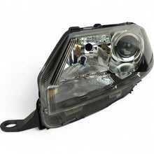 Load image into Gallery viewer, Frontscheinwerfer Skoda Rapid 5JB941015A Xenon Ein Stück (Rechts oder Links) SCH2356116043dz