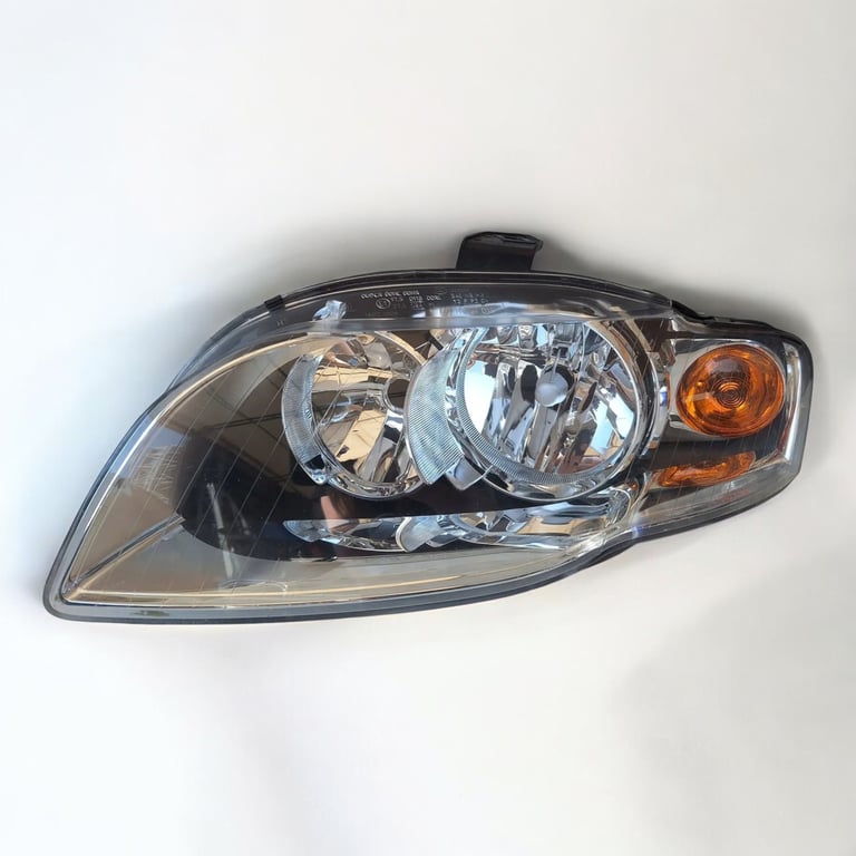 Frontscheinwerfer Audi A4 B7 301219201 Links Scheinwerfer Headlight