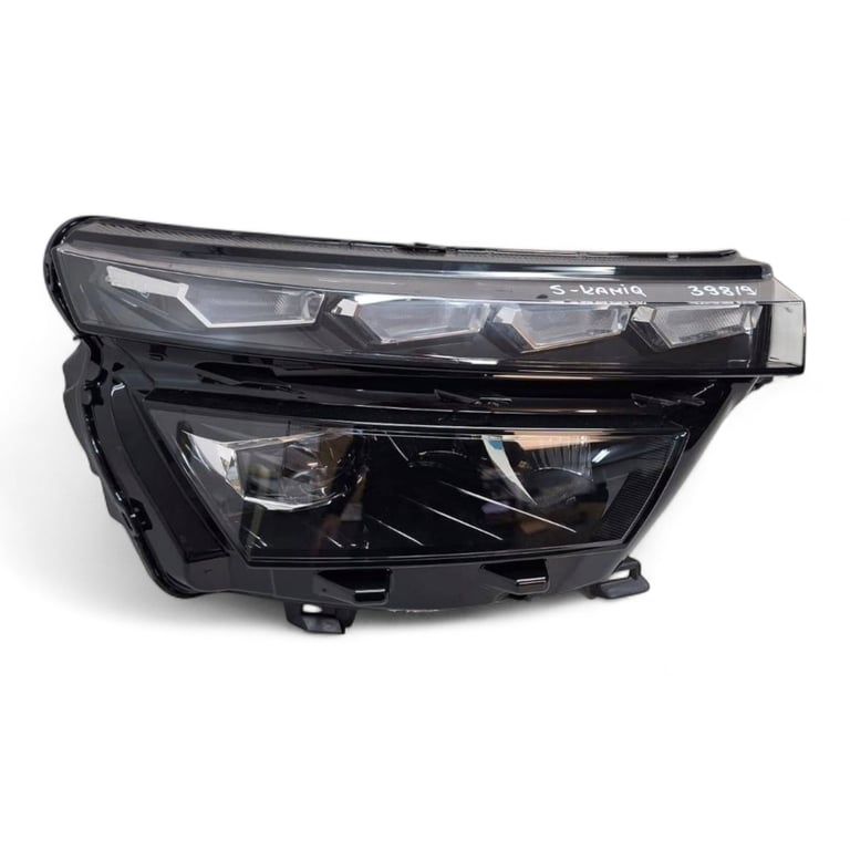 Frontscheinwerfer Skoda Kamiq 0021377709 658941015B Rechts Headlight SCH9251843286ai
