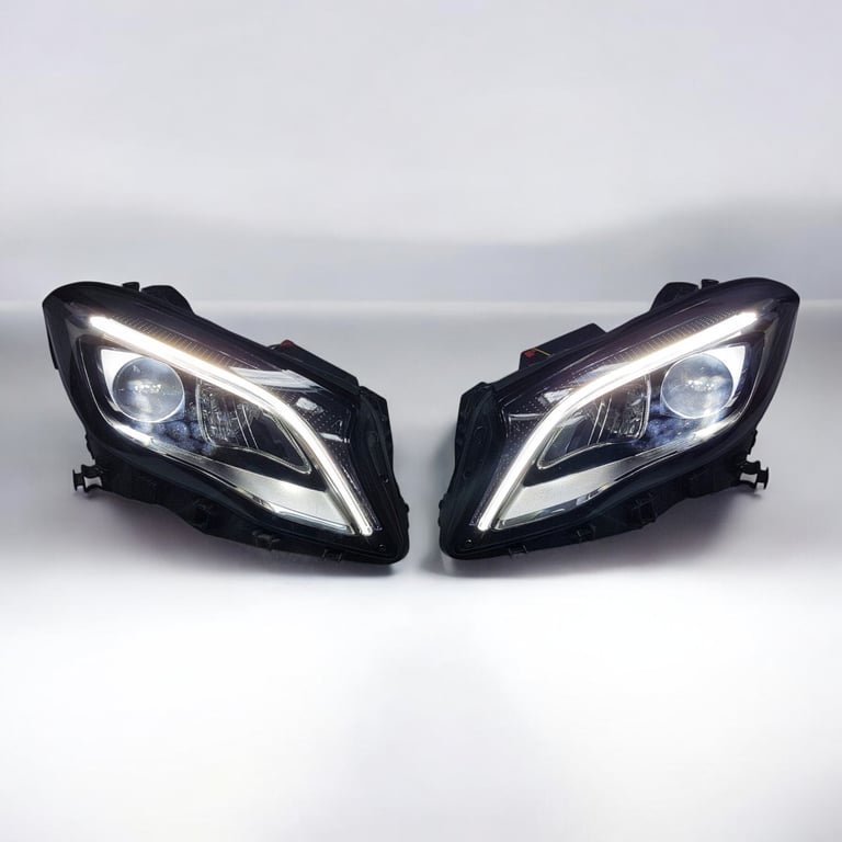 Frontscheinwerfer Mercedes-Benz Gla A1569066900 A1569067000 Full LED Ein Satz SCH3599076067wx